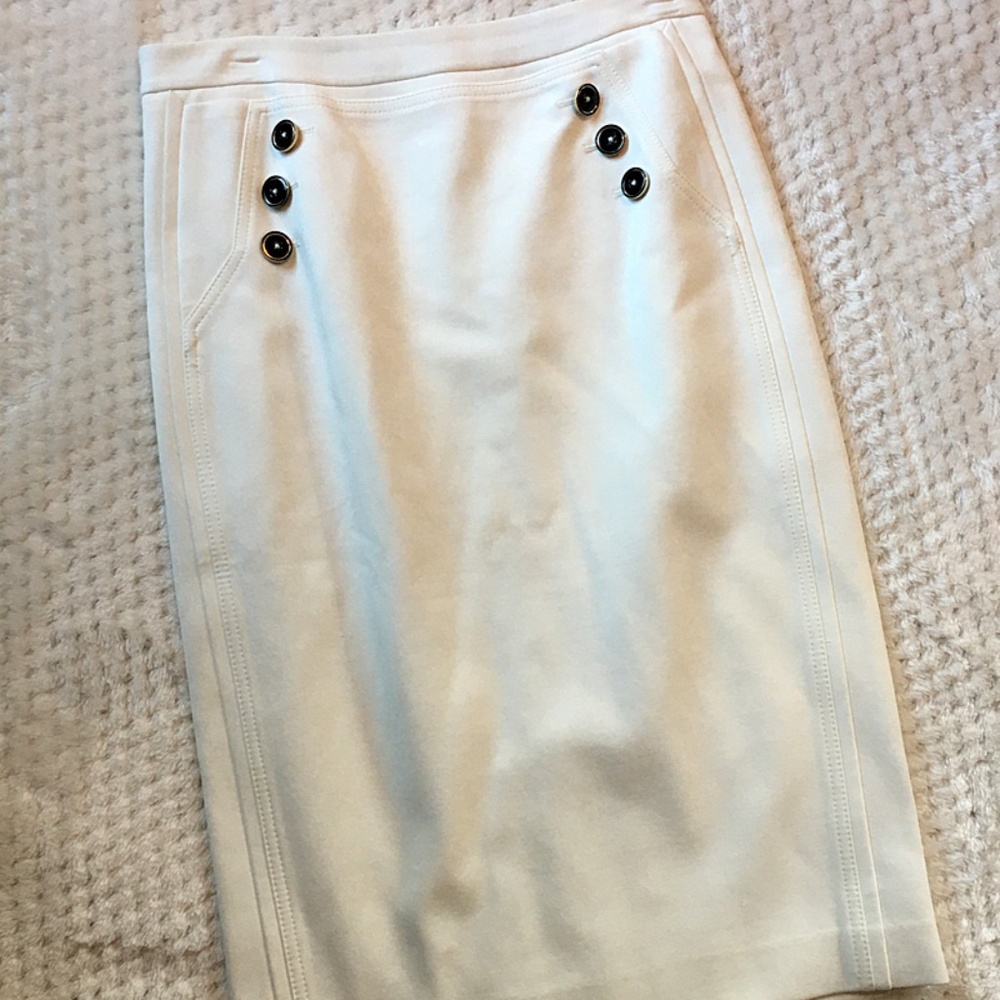 Women's skirt